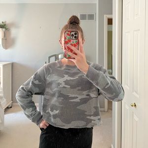 Camo Crop Pullover